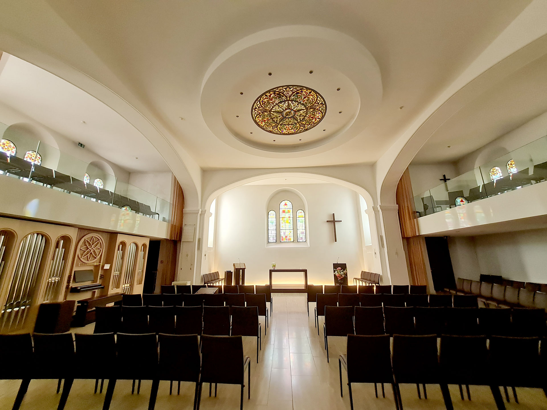 Intérieur chapelle maisonnée Saint-Loup